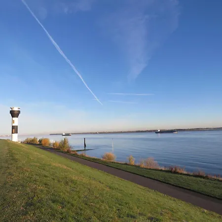 Dom wakacyjny Robinson Im Altes Land Direkt An Der Elbe